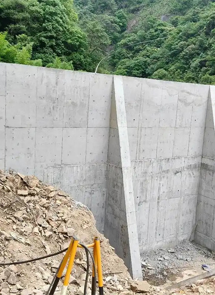 焦作重力式挡土墙